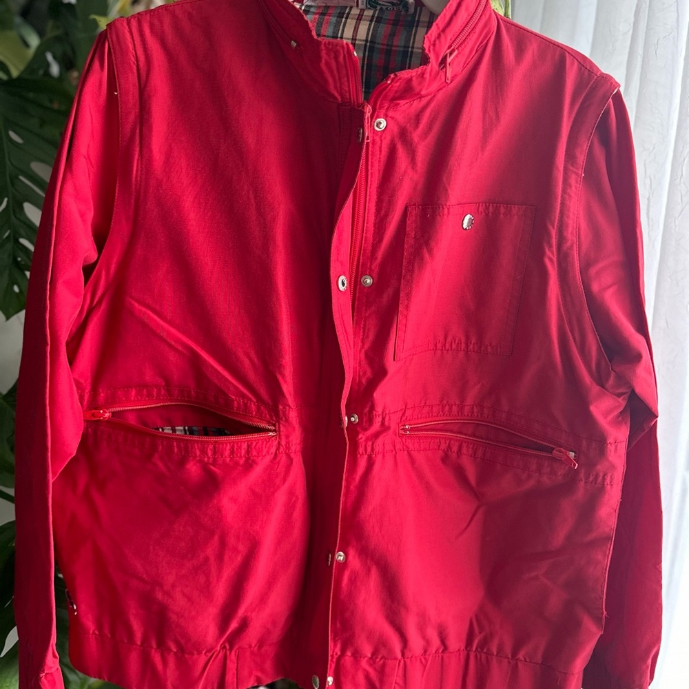 Izod Lacoste Red Jacket With Removable Sleeves